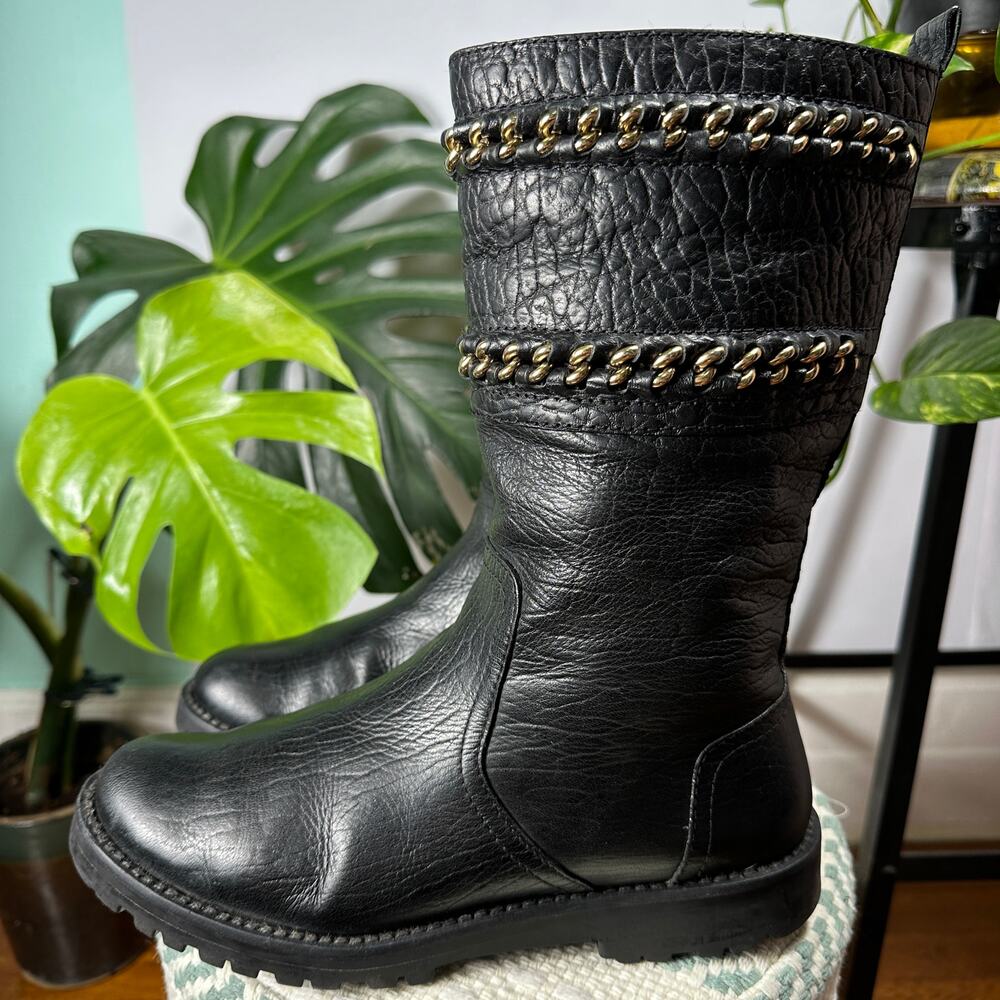 Tory Burch Black Leather Chain Trim Moto Boots Sz 8 M Mid-Calf Lug‎ Sole